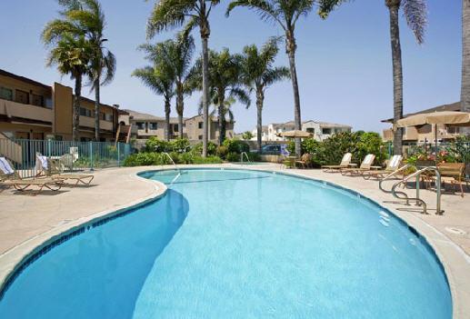 Super 8 By Wyndham Oceanside Marty'S Valley Inn Exterior foto
